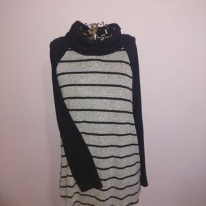 Wantable tunic cowl neck top